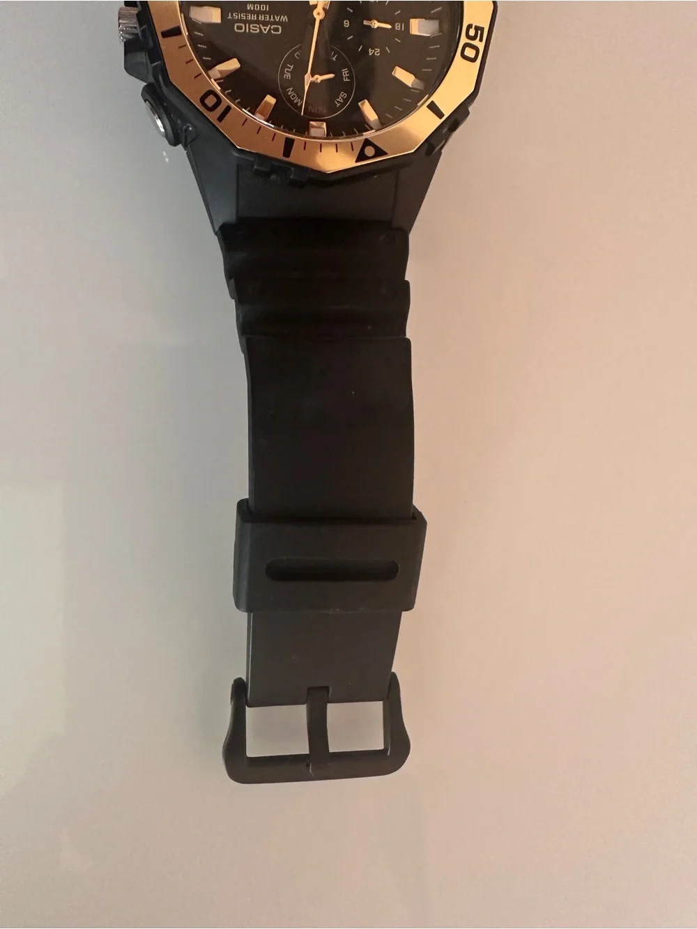Casio Chronograph in Black and Gold Rotating Bezel MRW-400H NWT NIB IOB